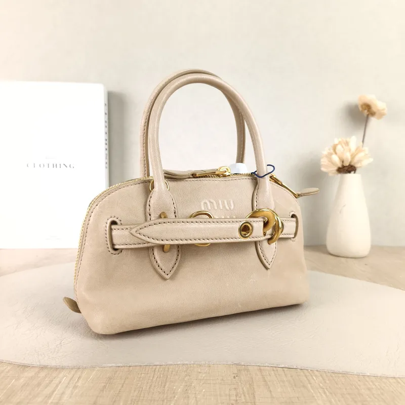 Miumiu Top Handle Bag Aventure Top Handle Bag Lambskin One Size 21 × 8 × 13.2 cm — cover view 4 of 5
