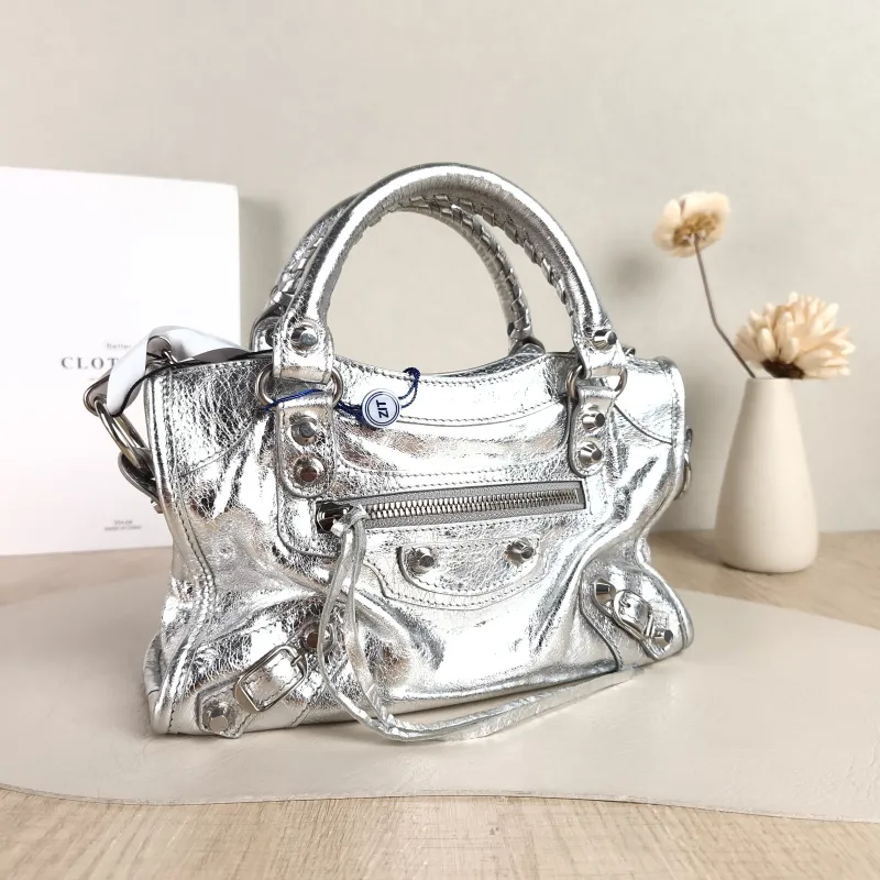 BALENCIAGA Crossbody Bag Classic City Silver Lambskin Mini 24 × 10 × 16 cm — cover view 3 of 5