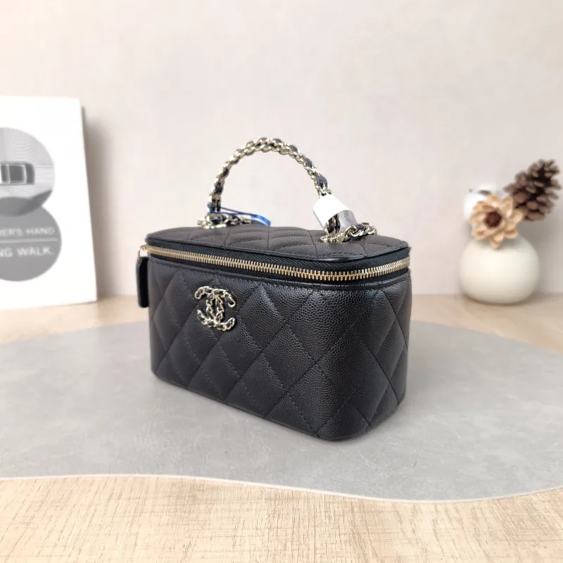 Chanel Crossbody Bag Black Grained Calfskin Mini 16 × 8 × 9.5 cm — cover view 6 of 6