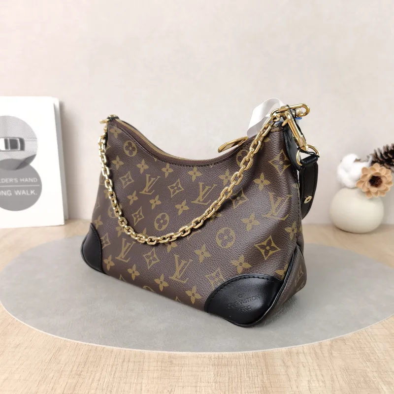 Louis Vuitton Crossbody Bag Boulogne PVC Small26 × 9.5 × 16 cm — cover view 2 of 6