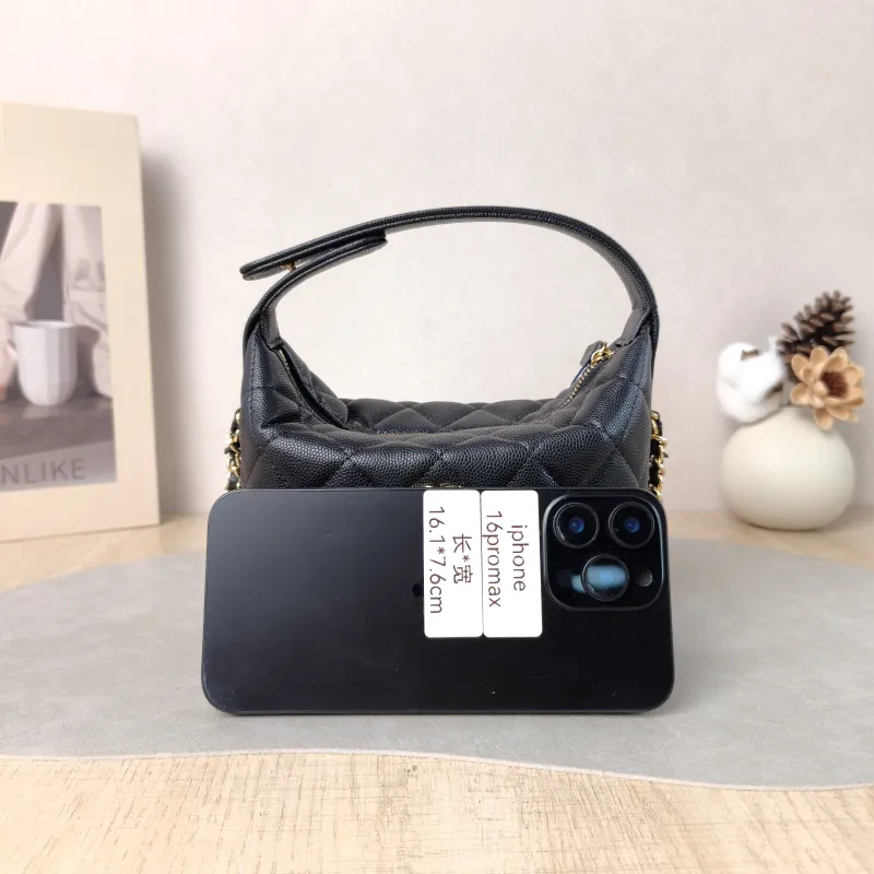 Chanel Crossbody Bag Crossbody Bag Black Calfskin One Size 21.5 × 7.5 × 19 cm — cover view 5 of 6