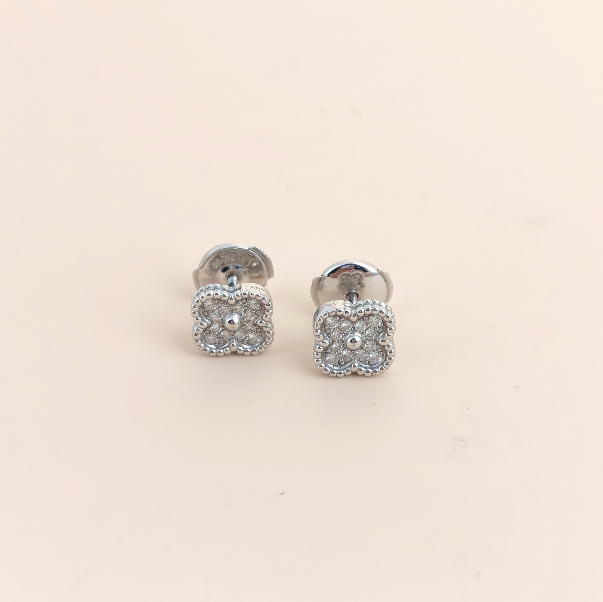 Van Cleef & Arpels Earrings Alhambra White Gold18KW hite Gold Diamond Sweet Mini