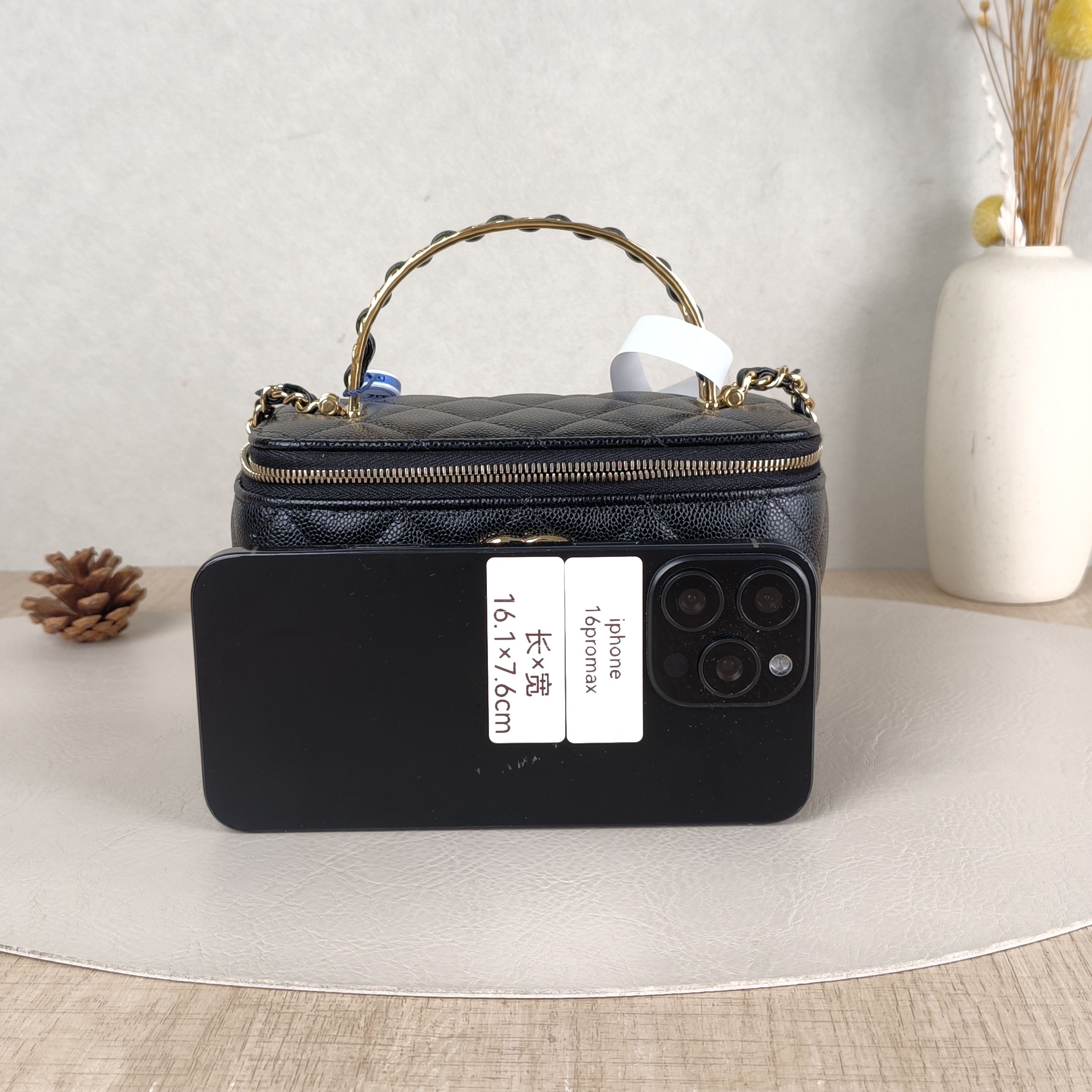 Chanel Crossbody Bag Edition Woven Black Calfskinmini16 × 8 × 9.5 cm — cover view 4 of 6