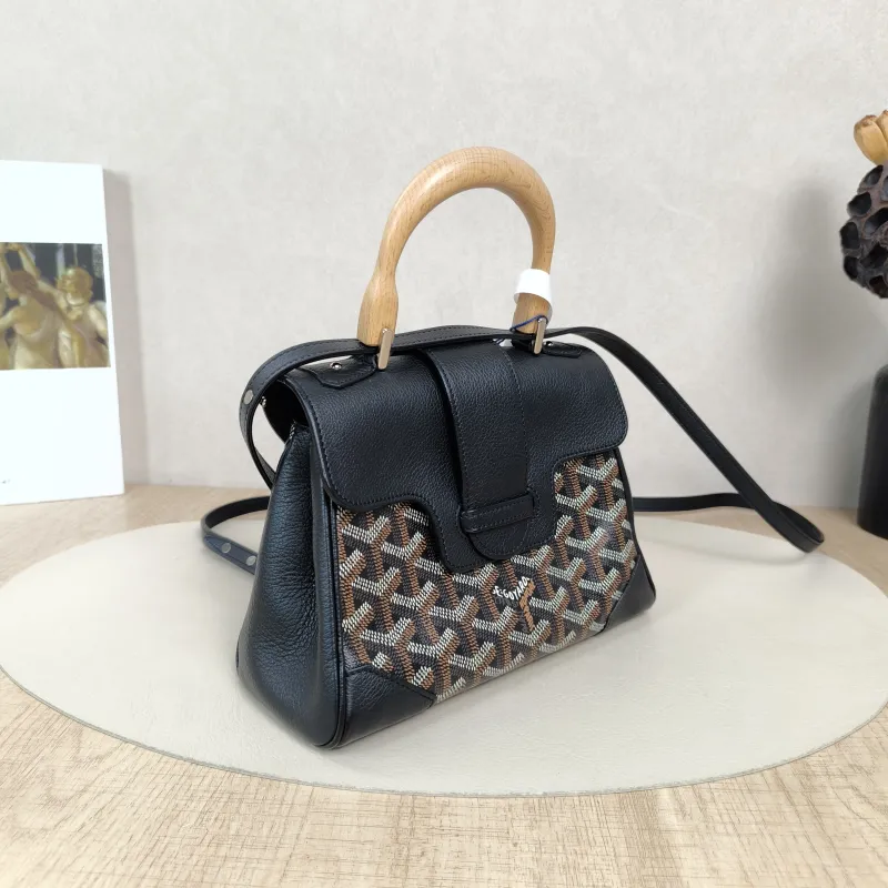 GOYARD Crossbody Bag Saïgon Black Canvas inemini20 × 7.5 × 15 cm — cover view 4 of 6