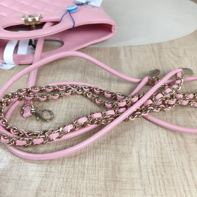 Chanel Crossbody Bag31Bag Pink Waxed Leathermini23 × 5.5 × 22 cm — detail view 6 of 12