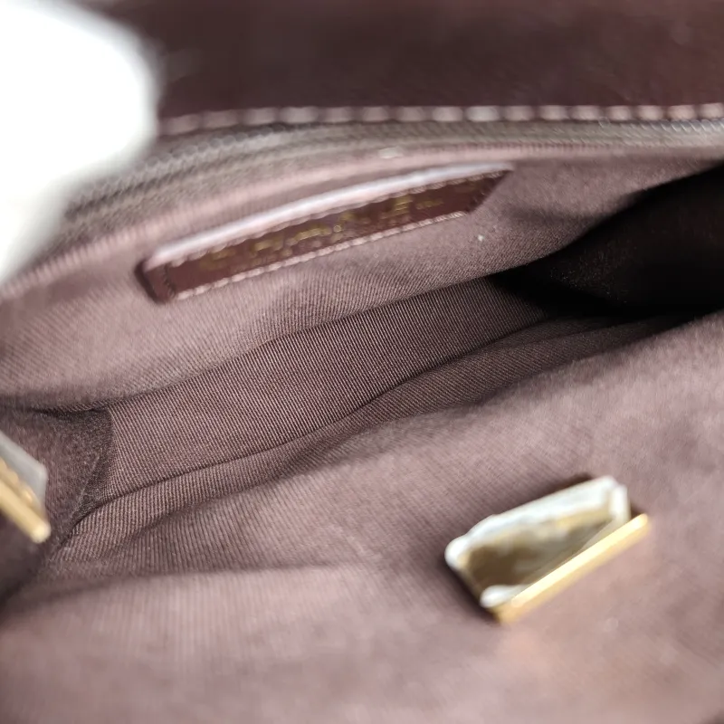 Chanel Crossbody Bag 22k Messenger Bag Brown Grained Calfskin 17 × 6.5 × 15 cm Microchip Edition — detail view 4 of 12