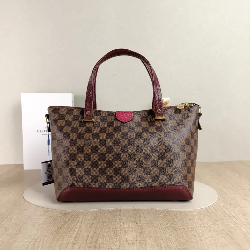 Louis Vuitton Top Handle Bag Hyde Park Top Handle Bag Red · PVC · Calfskin One Size32 × 14 × 24 cm
