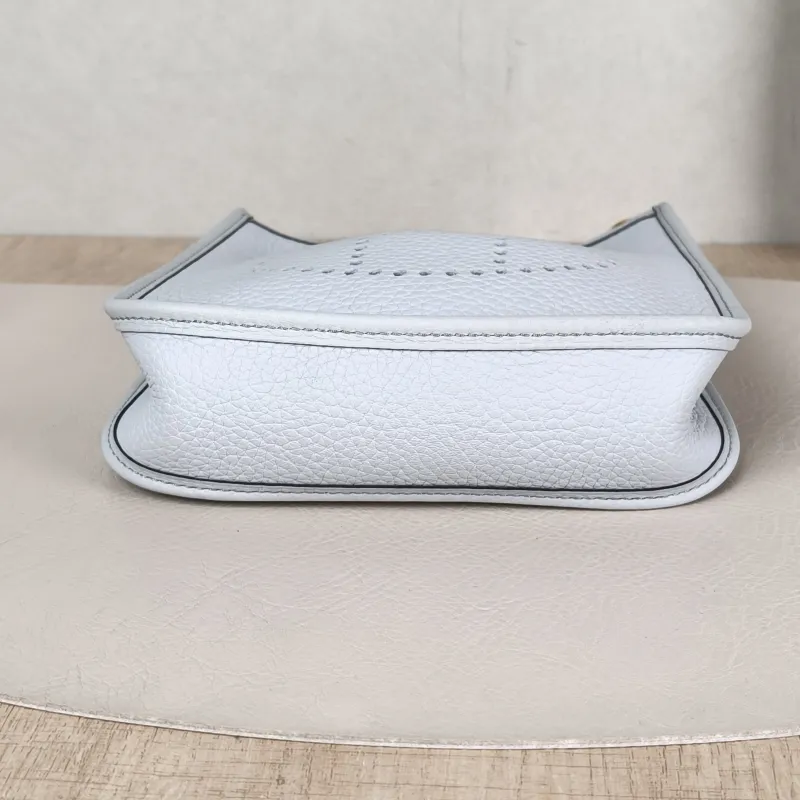 Hermès Crossbody Bag Evelyne Mini 16 Mini 16 TC Calfskin Mini 17 × 5.5 × 18 cm u Shoulder Strap — cover view 3 of 5