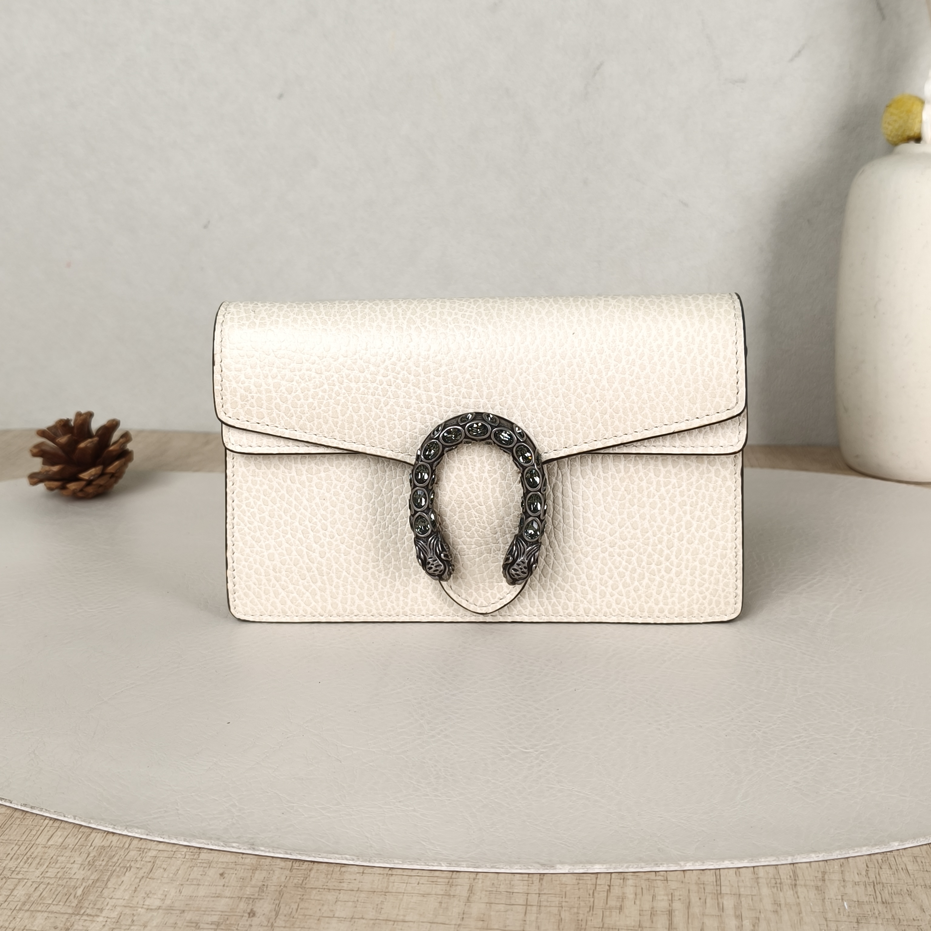 GUCCI Crossbody Bag Dionysus White Calfskinmini16.5 × 4.5 × 10 cm