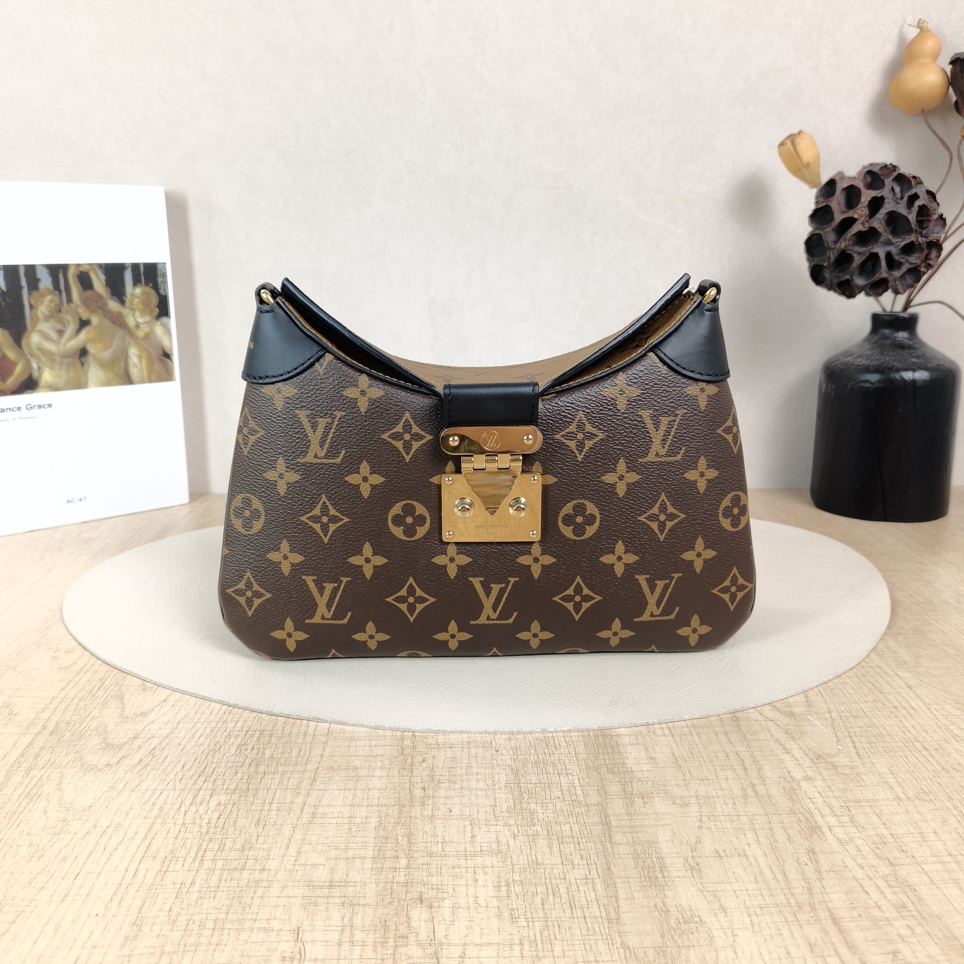 Louis Vuitton Crossbody Bag Twinny Monogram PVC29 × 9 × 19 cm
