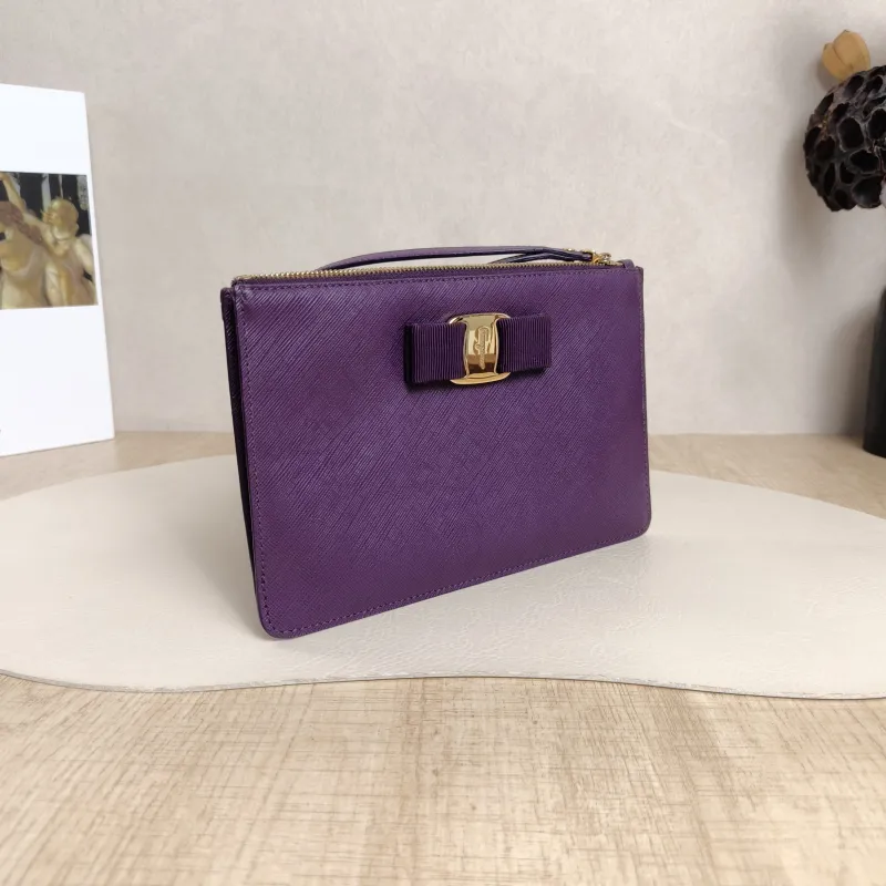 FERRAGAMO Wallet Wallet Calfskin20*13 — cover view 2 of 6