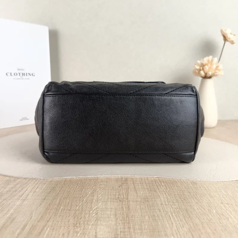 SAINT LAURENT Crossbody Bag NOLITA Black Lambskin Small 22 × 13 × 17.5 cm — cover view 3 of 5