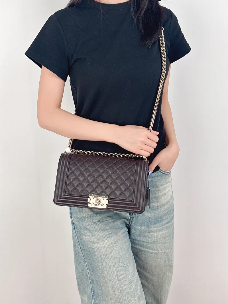 Chanel Crossbody Bag Le Boy​ Calfskin Medium25 × 9 × 15 cm — on-model view 2 of 3