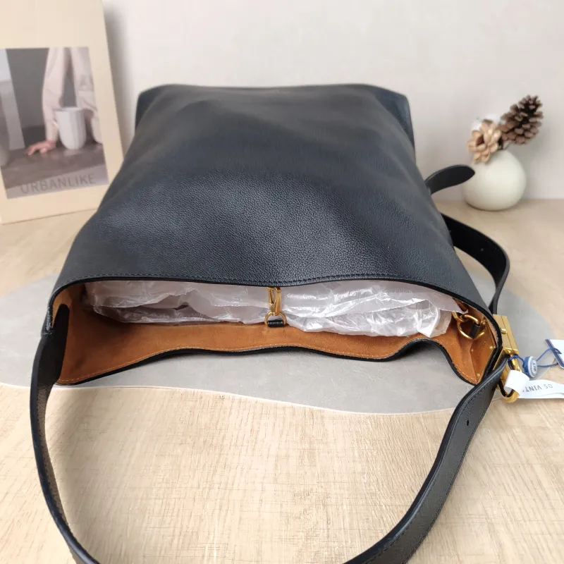 Louis Vuitton Shoulder Bag Low Key Hobo Shoulder Bag Black Calfskin Medium 31 × 18 × 35 cm — detail view 7 of 11