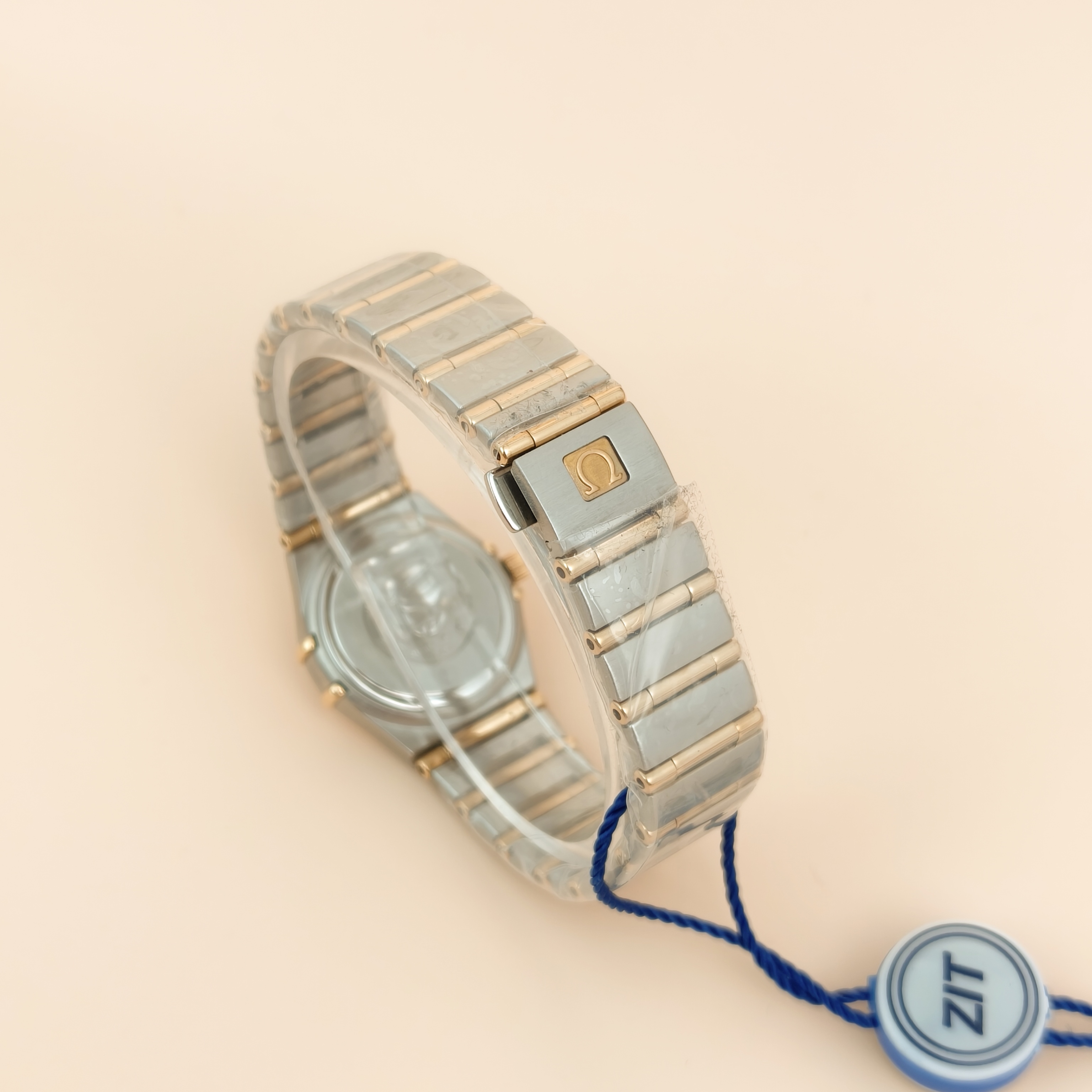OMEGA Watch Watch White One Size22mm — cover view 8 of 9