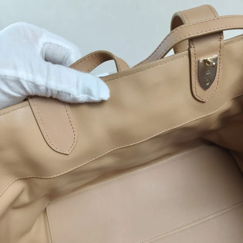 DIOR Top Handle Bag TOUJOURS Caramel Calfskin Medium 28.5 × 17 × 21.5 cm — detail view 13 of 14