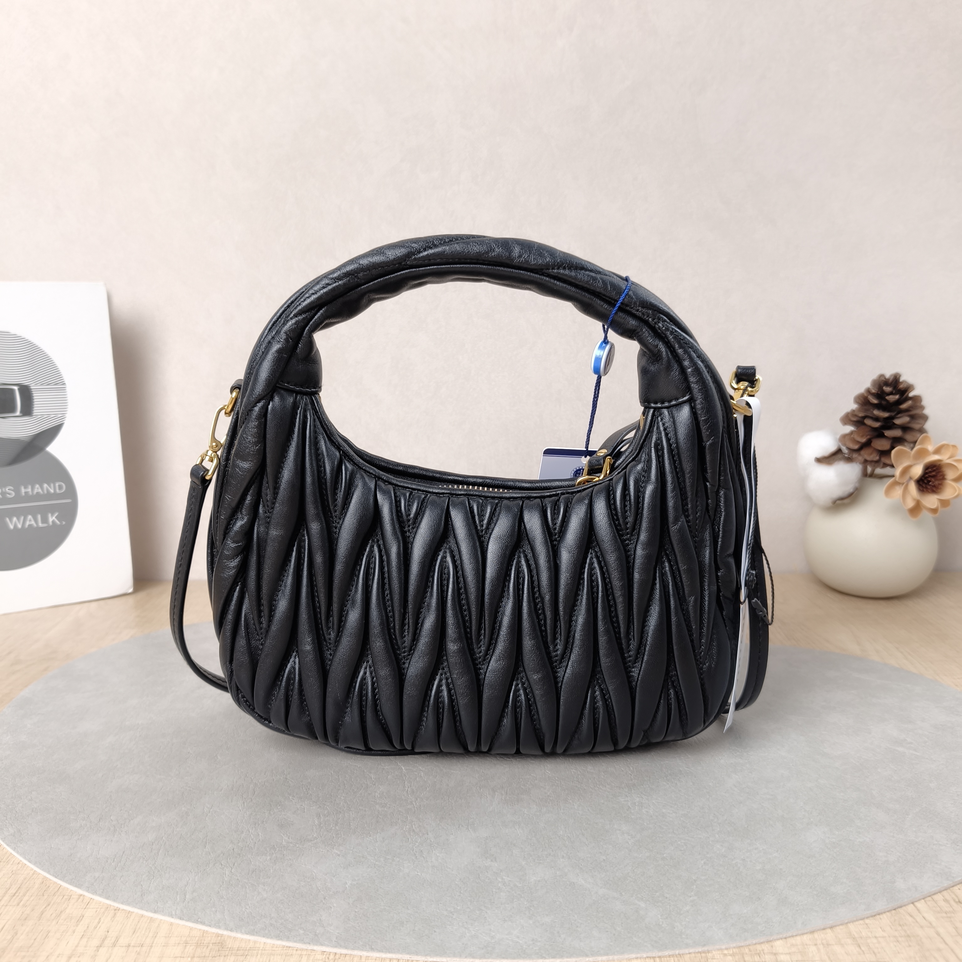 Miumiu Shoulder Bag Wander Matelassé Hobo Black SL ambskin Small20 × 6 × 17 cm — cover view 6 of 6