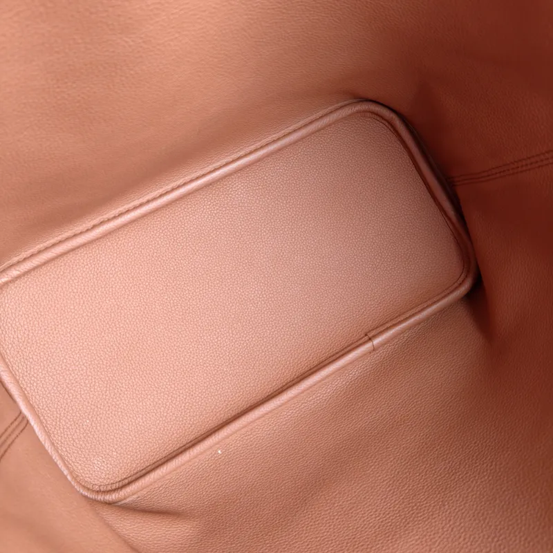 Louis Vuitton Shoulder Bag NEVERFULL INSIDE OUT PVC · Calfskin Medium 31 × 14 × 28 cm — detail view 1 of 9