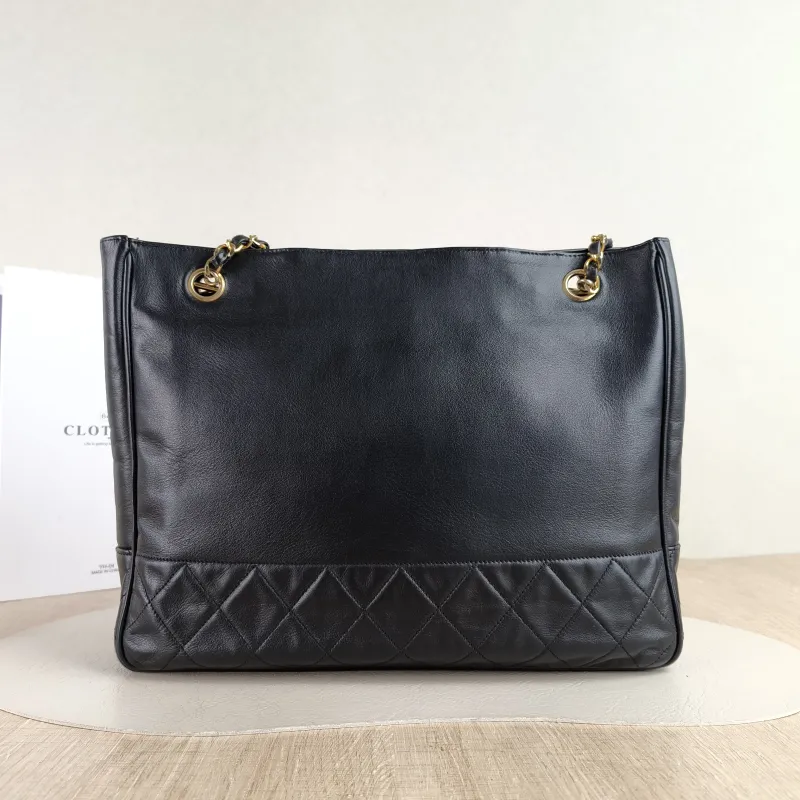 Chanel Shoulder Bag tote Black Calfskin One Size 31 × 6 × 25 cm 0