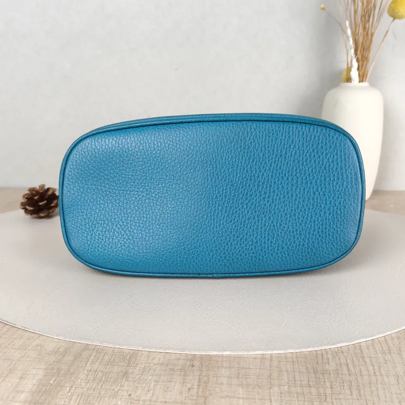 GUCCI Crossbody Bag Crossbody Bag Blue Calfskin One Size24 × 12 × 18 cm — cover view 2 of 5
