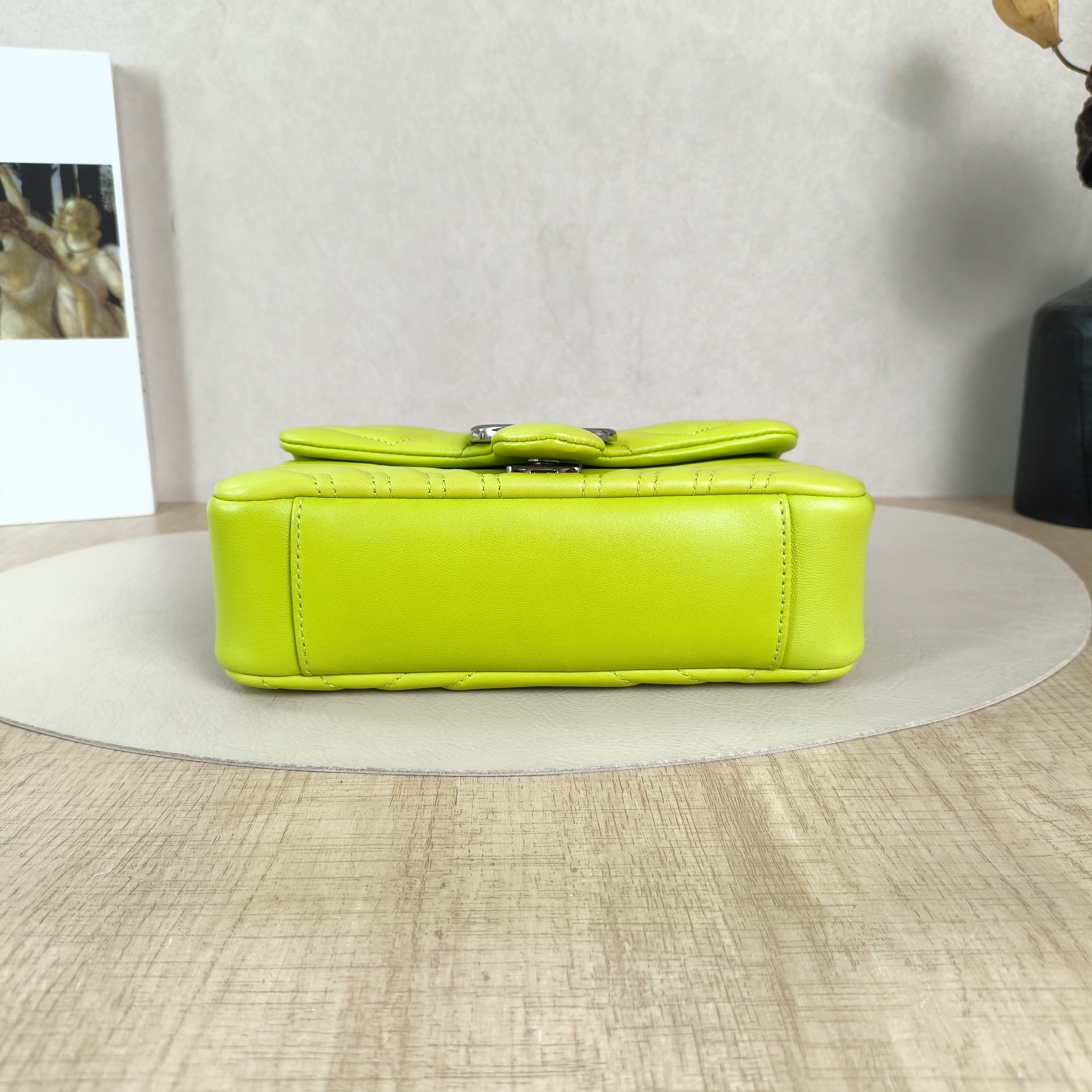 GUCCI Crossbody Bag GG Marmont Small Marmont 22 Green Lambskin Small22 × 6 × 13 cm — cover view 3 of 5