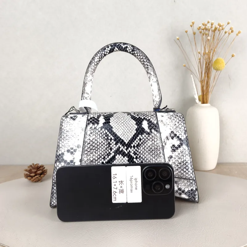 BALENCIAGA Crossbody Bag Hourglass Hourglass Bag Colorblock Embossed Calfskin Small23 × 10 × 14 cm — cover view 3 of 5