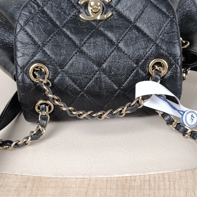 Chanel Backpack Duma Black Calfskin Small18 × 12 × 18.5 cm — detail view 4 of 17