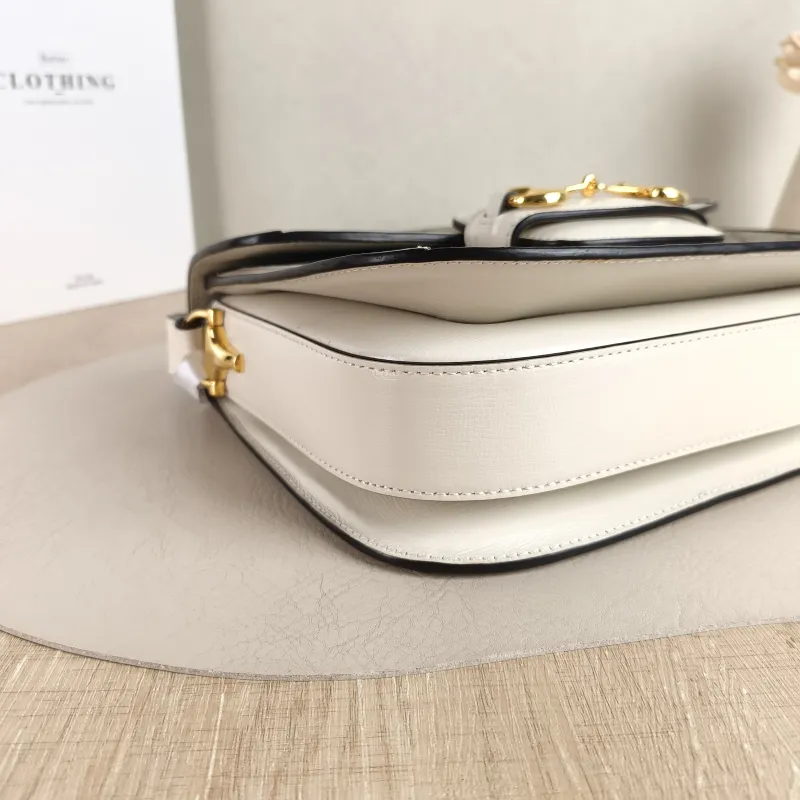 GUCCI Crossbody Bag Horsebit 1955 Horsebit Medium White Monogram PVC Medium 25 × 8 × 18 cm — detail view 6 of 13