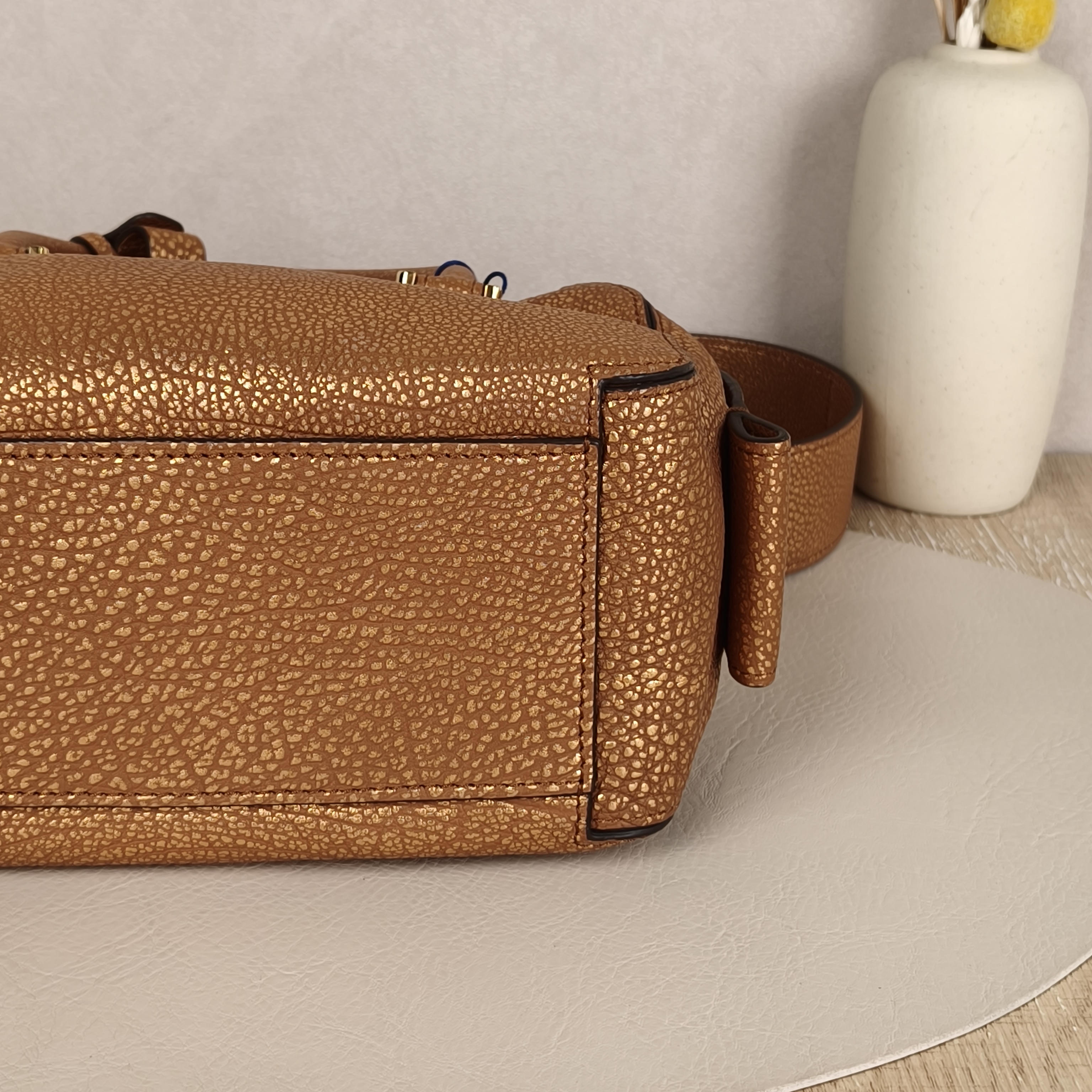 DELVAUX Top Handle Bag Cool Box Box Shoulder Bag Gold Calfskin One Size21 × 11 × 13 cm — cover view 3 of 8