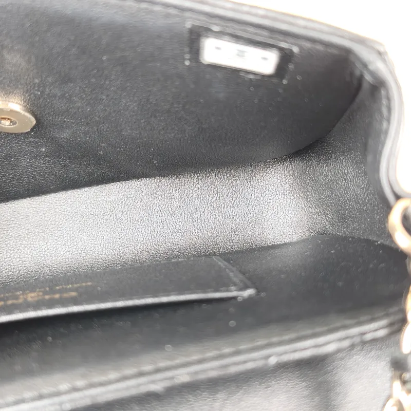 Chanel Crossbody Bag Crossbody Bag Black Lambskin One Size 19 × 4 × 11 cm — detail view 2 of 12