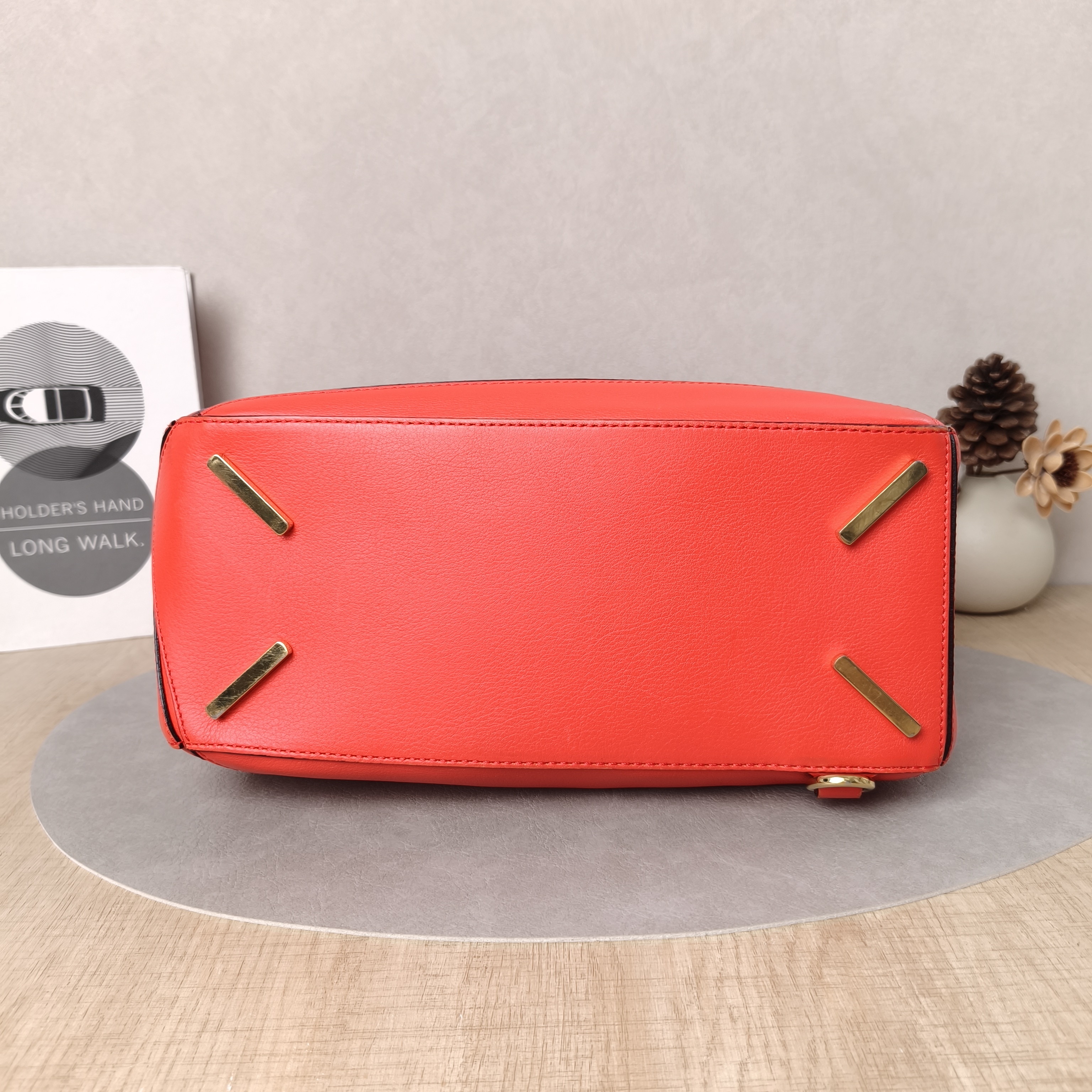 LOEWE Crossbody Bag Puzzle Red Calfskin Medium29 × 14 × 19.5 cm — cover view 2 of 6