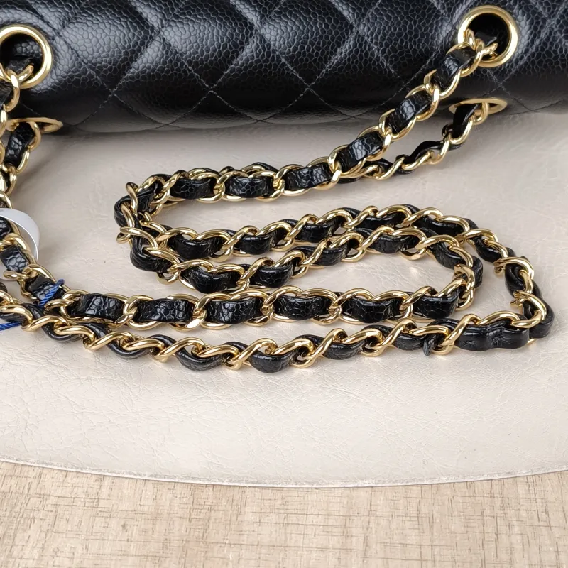 Chanel Crossbody Bag Classic Flap CF Black Grained Calfskin Small 23 × 6 × 14.5 cm — detail view 6 of 11