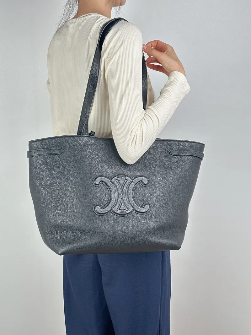 CELINE Shoulder Bag Cabas Anais Tote Bag Black Calfskin Small28 × 12 × 24 cm — on-model view 1 of 2
