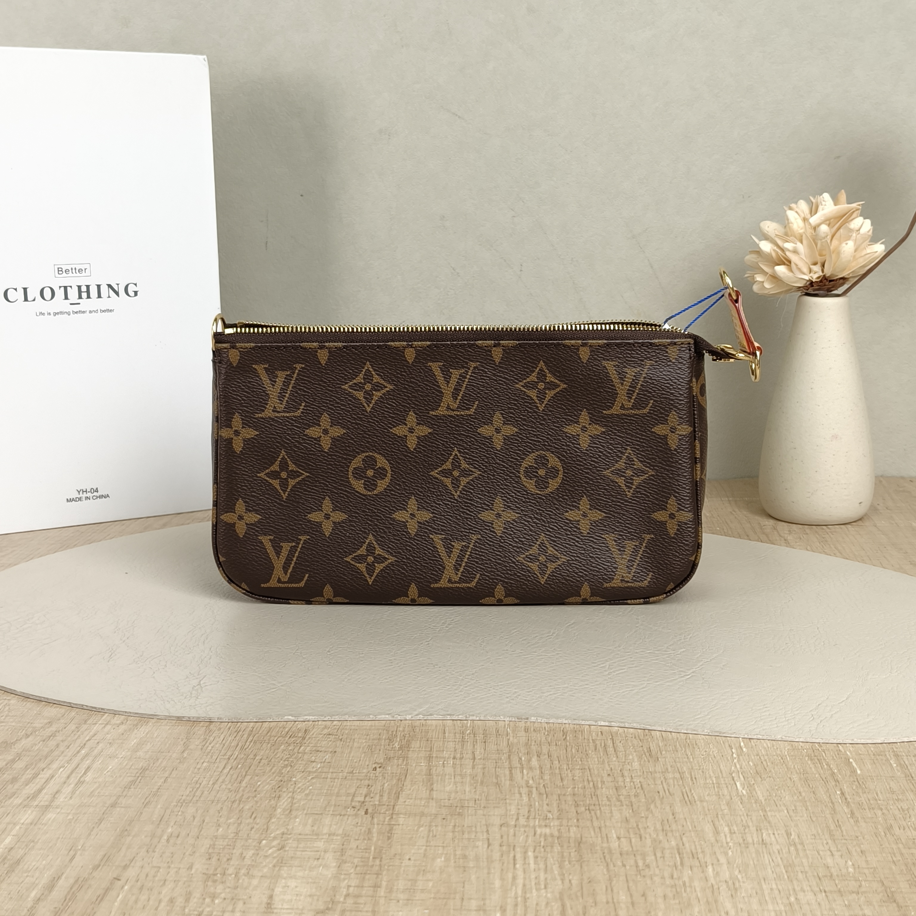 Louis Vuitton Shoulder Bag Pochette Accessoires Two Straps Monogram PVC Large23.5 × 4 × 13.5 cm — cover view 6 of 6