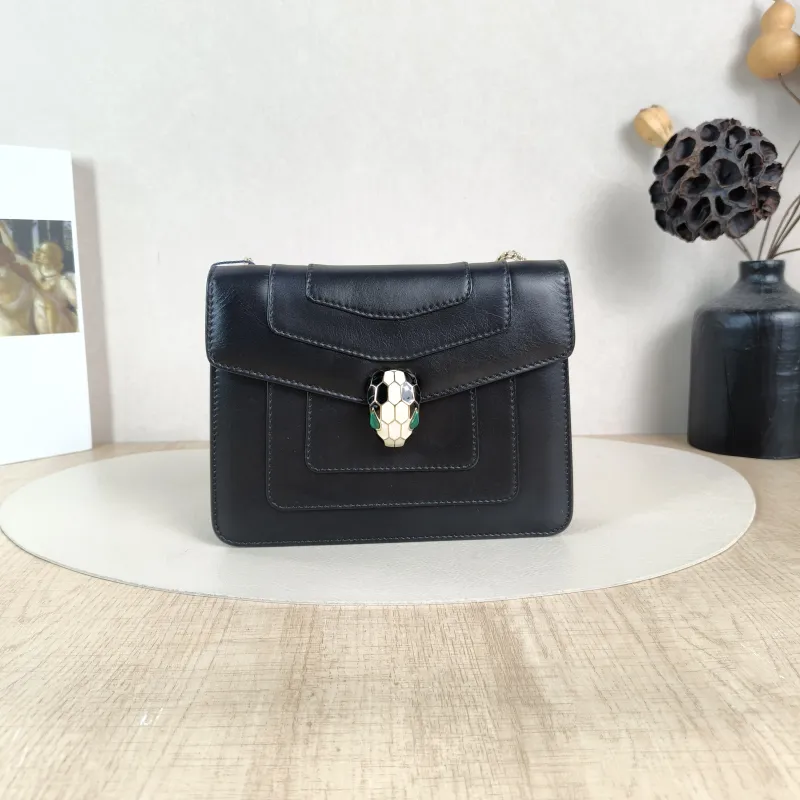 Bvlgari Crossbody Bag Serpenti Forever Collection Crossbody Bag Black Calfskin Small20 × 4.5 × 14 cm