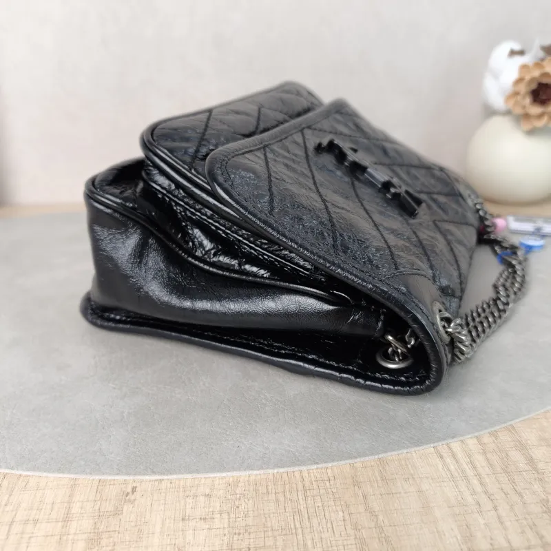 SAINT LAURENT Crossbody Bag Niki D Waxed Leather Calfskin Small21 × 7.5 × 16 cm — detail view 4 of 12