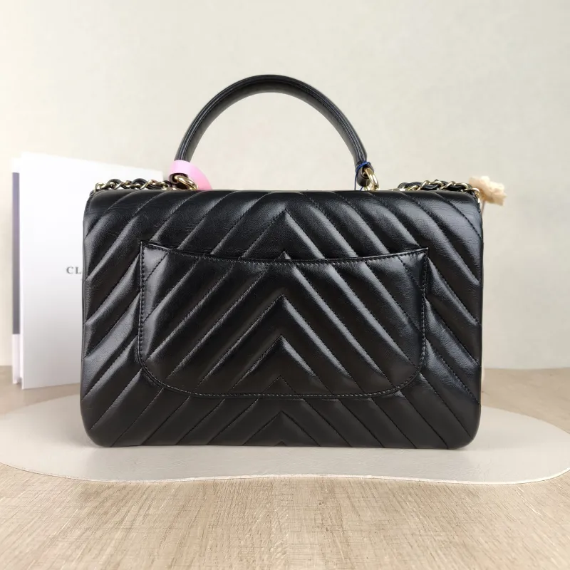 Chanel Crossbody Bag Trendy CC Black with Gold-Tone Hardware V Lambskin Large 30 × 12 × 19 cm 25 — cover view 4 of 5