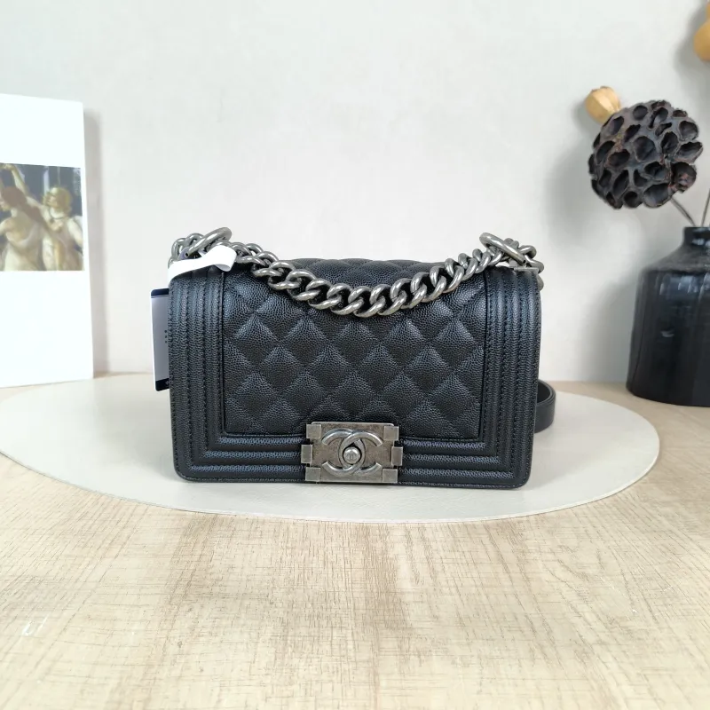 Chanel Crossbody Bag Le Boy​ Black Grained Calfskin Small 20.5 × 8.5 × 12 cm
