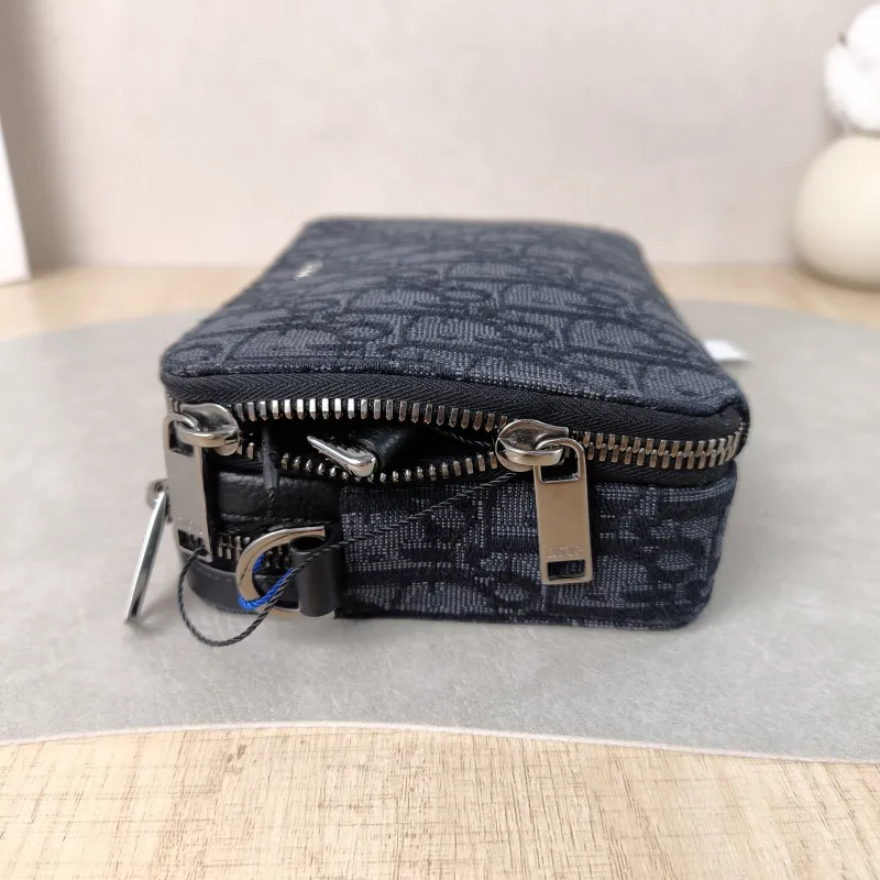 DIOR Shoulder Bag Oblique Jacquard Camera Bag Blue 17.5 × 5.5 × 12.5 cm — detail view 2 of 10