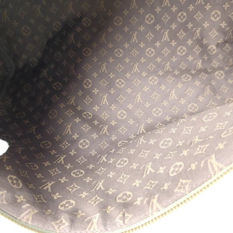Louis Vuitton Shoulder Bag EXPRESS Shoulder Bag Green Suede Medium 36 × 18.5 × 24 cm — detail view 5 of 13