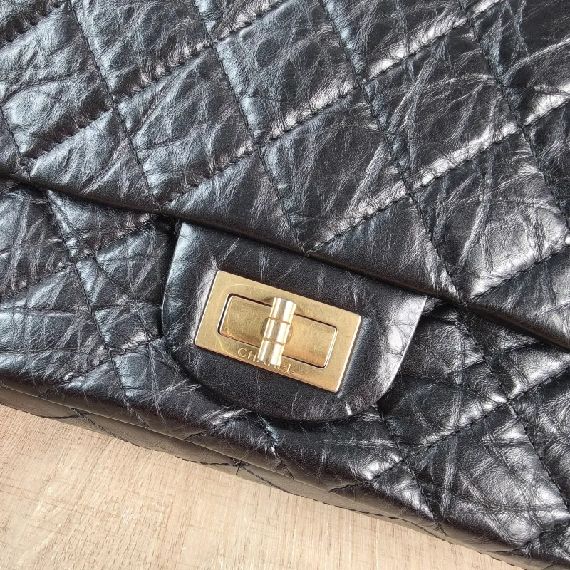 Chanel Shoulder Bag 2.55 Black Calfskin Large 31.5 × 10 × 20 cm 14 — detail view 1 of 13