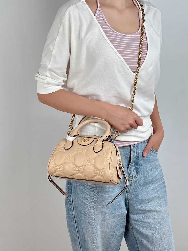 GUCCI Crossbody Bag GG matelasse Beige Calfskinmini19 × 11 × 13 cm — on-model view 2 of 4