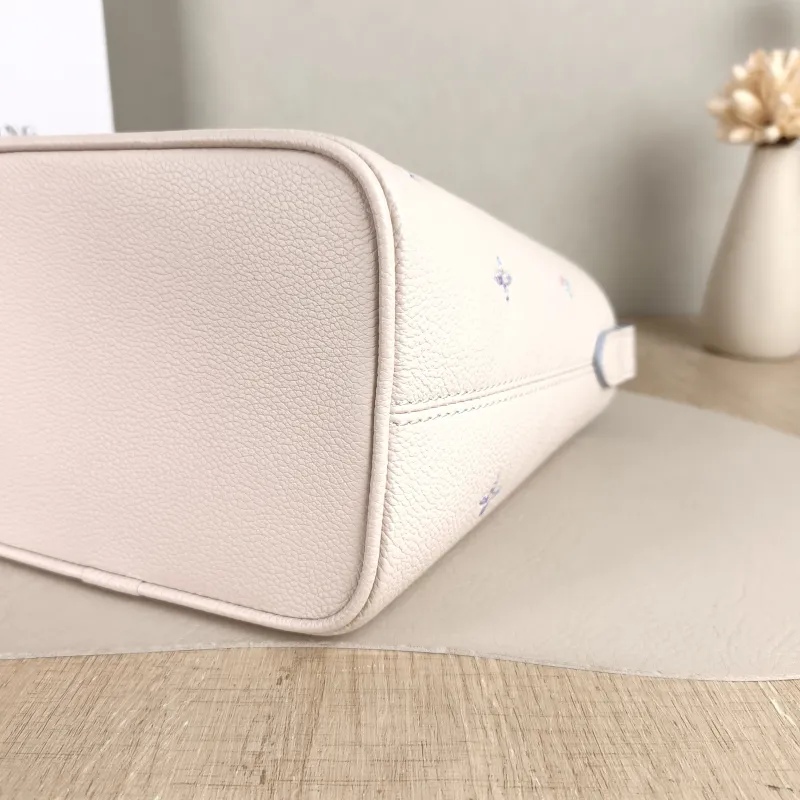 Louis Vuitton Top Handle Bag Collection White Calfskin BB 16 × 12 × 18 cm — detail view 2 of 10
