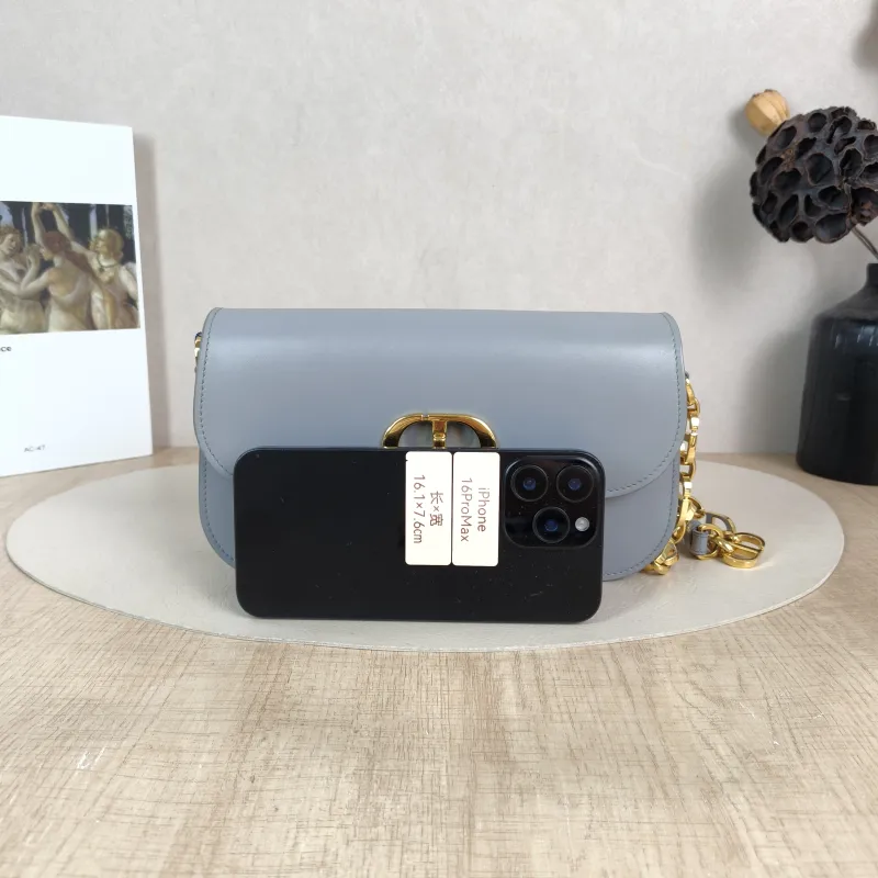 DIOR Crossbody Bag 30Montaigne 30 Avenue Grey Calfskin Small 23 × 6.5 × 13 cm — cover view 4 of 5