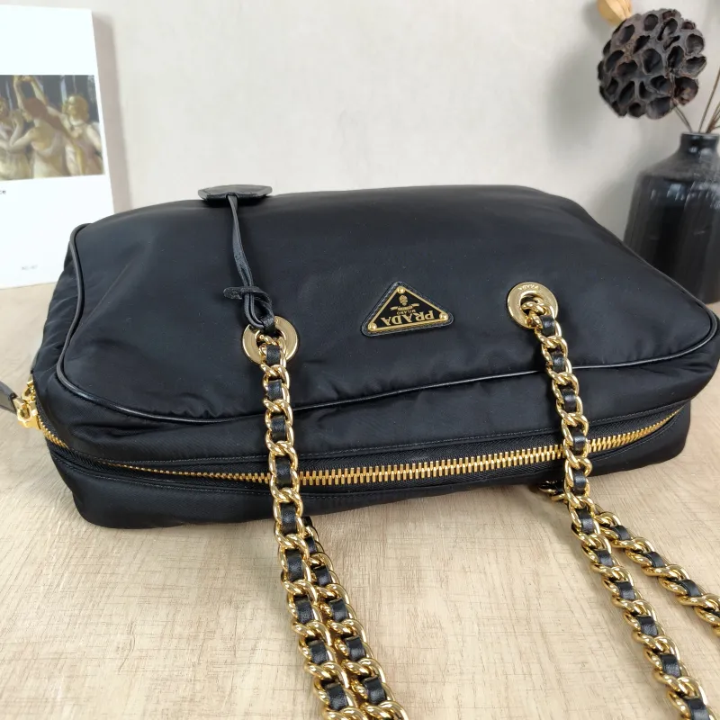 PRADA Shoulder Bag Shoulder Bag Black Nylon One Size 35 × 9 × 20 cm — detail view 4 of 11