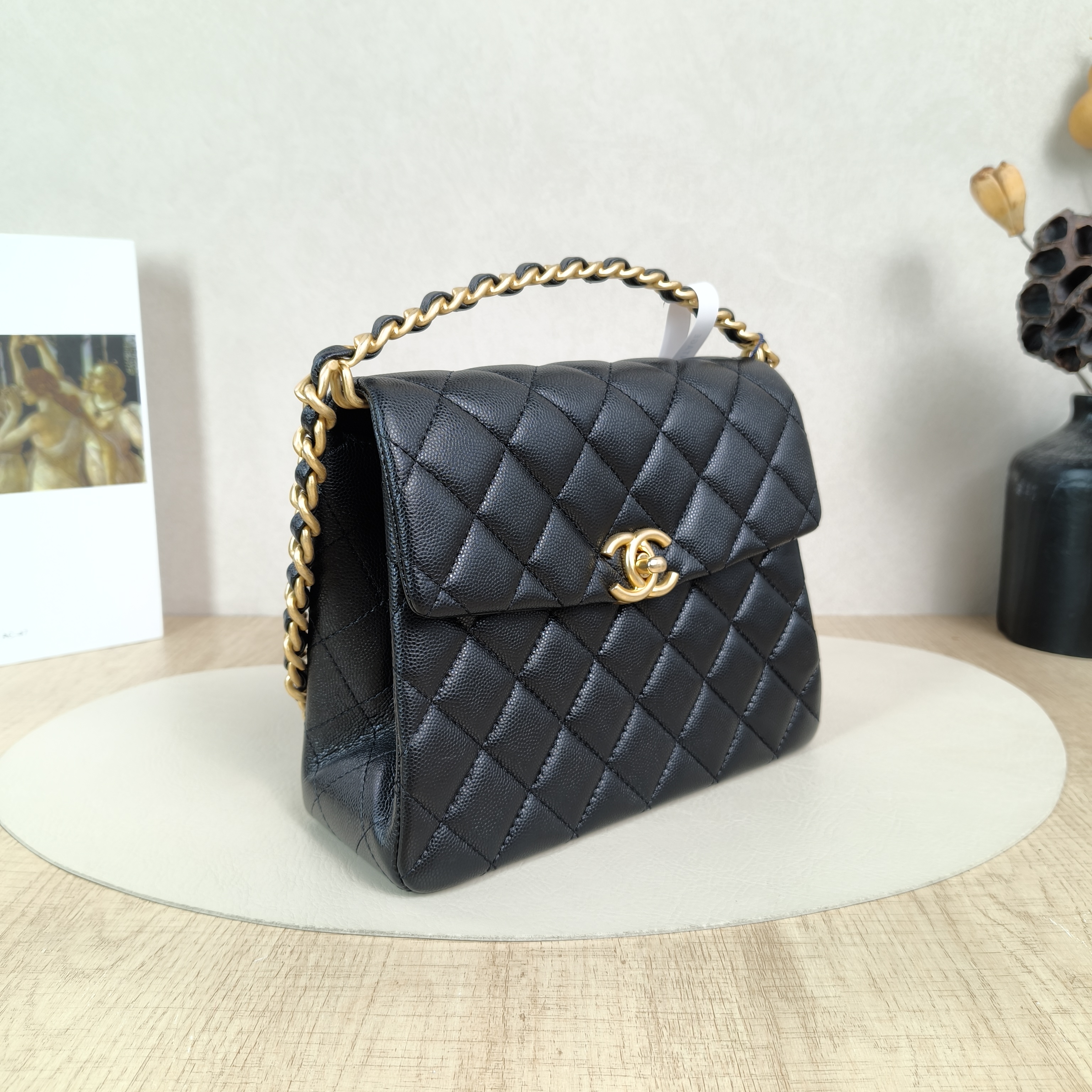 Chanel Crossbody Bag24s Top Handle Crossbody Bag Black Grained Calfskin One Size22 × 7 × 17 cm — cover view 3 of 5