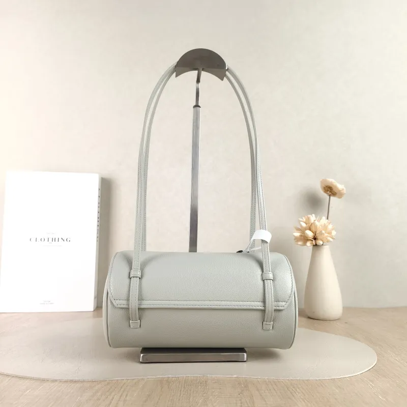 Chanel Crossbody Bag Bowling Bag Green Calfskin 20 × 10 × 10 cm Microchip Edition — cover view 3 of 4