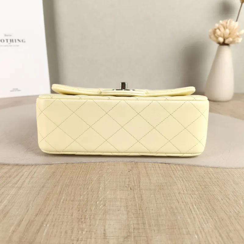 Chanel Crossbody Bag Classic Flap Large Mini CF Mini Yellow Lambskin mini 20 × 6 × 12 cm — cover view 2 of 6