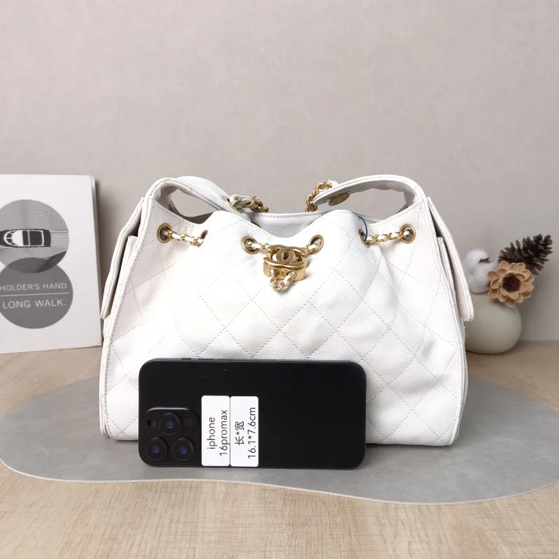Chanel Shoulder Bag 25Bag White Grained Calfskin Small 26 × 14 × 30 cm — cover view 5 of 5