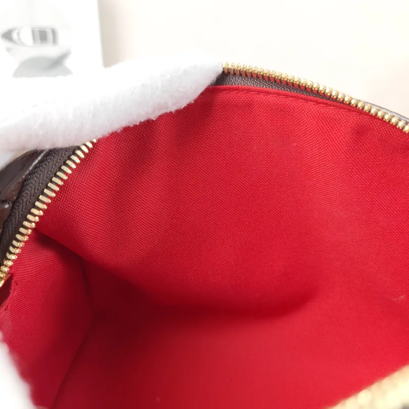 Louis Vuitton Crossbody Bag Speedy20 Shoulder Strap PVC Small20.5 × 12 × 13.5 cm — detail view 1 of 13